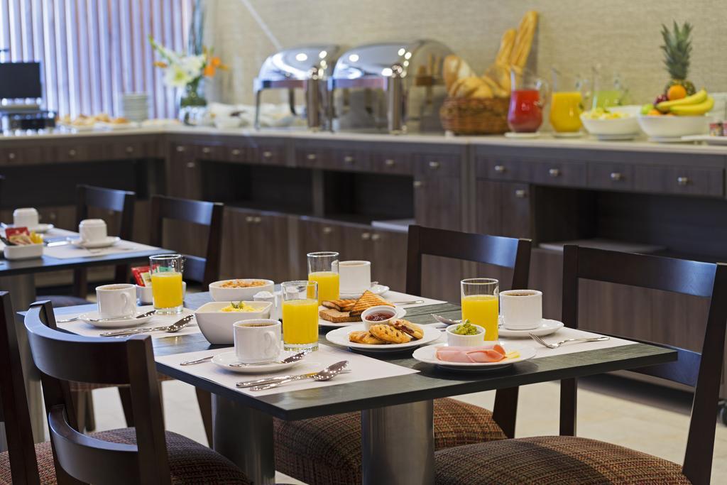 Copiapó Hotel Atacama Suites מראה חיצוני תמונה